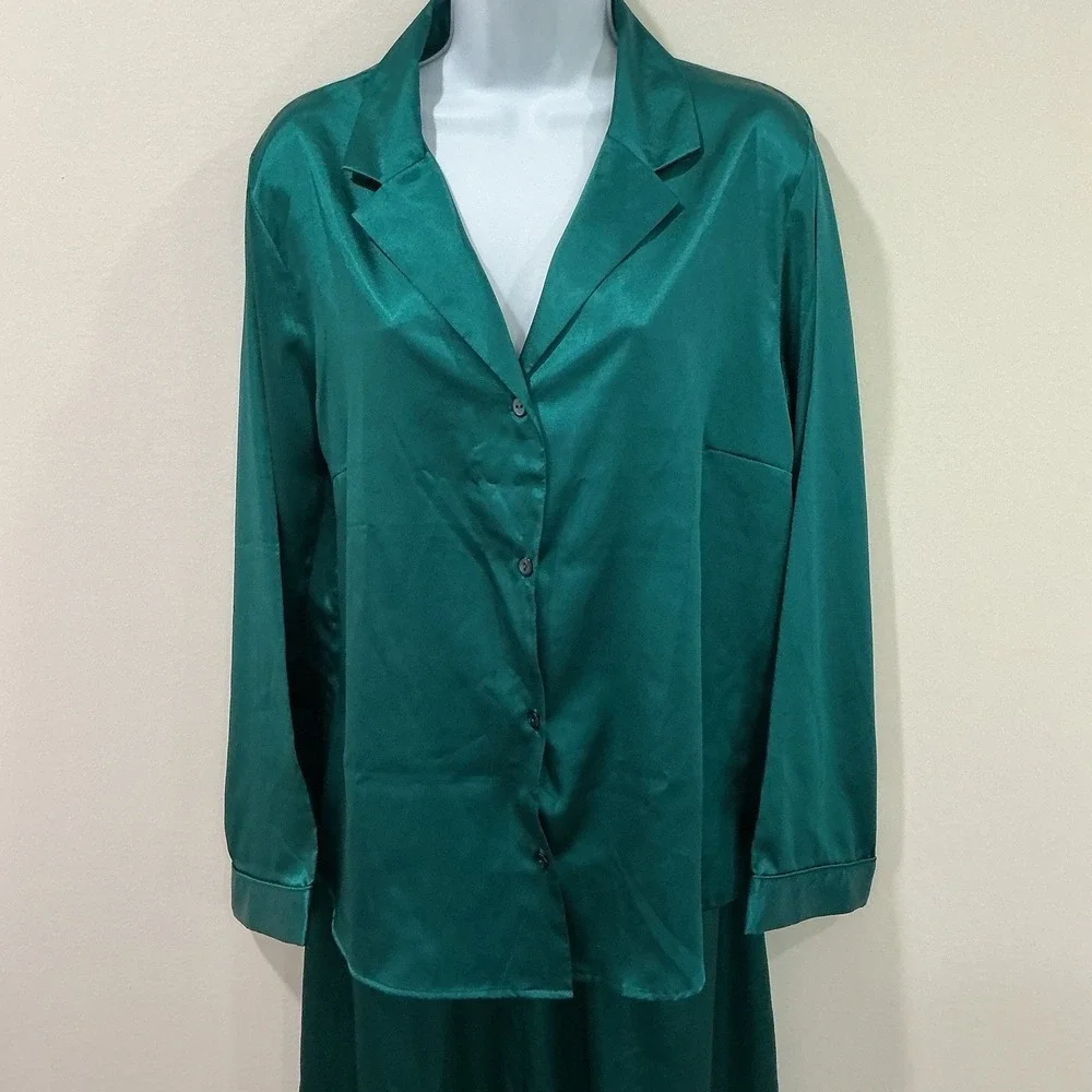 Vintage Green Victoria Secret Long Sleeve Satin Pajama‎ Set Y2K Size Medium